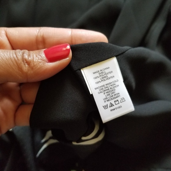 Short Sleeves Floral Kimono Size Medium - Picture 3 of 8